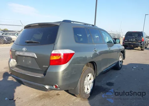 2010 Toyota Highlander Base V6 из США, поврежденный, VIN 5TDBK3EH8AS039467
